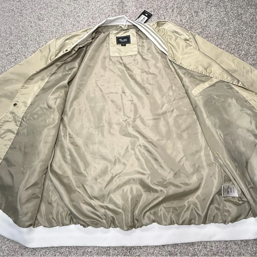 NWT Men’s Primitive Skateboarding Beige Satin Bomber Jacket Size Large L